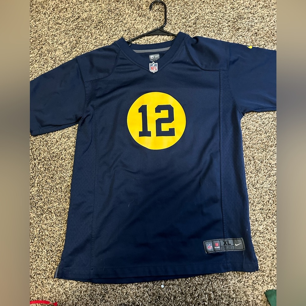 Throw back packers jersey Aaron Rodgers